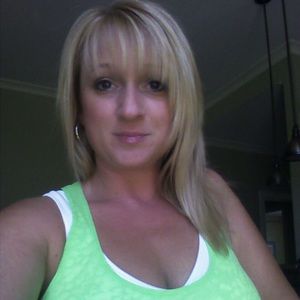 Meet your Posher, Stephanie